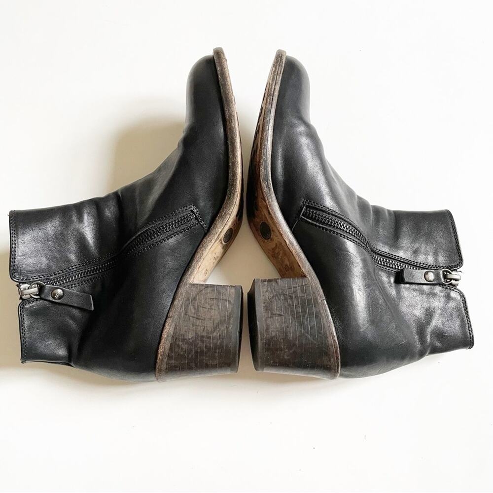 AGL Black Leather Double Zipper Ankle Bootie - Picture 2 of 9